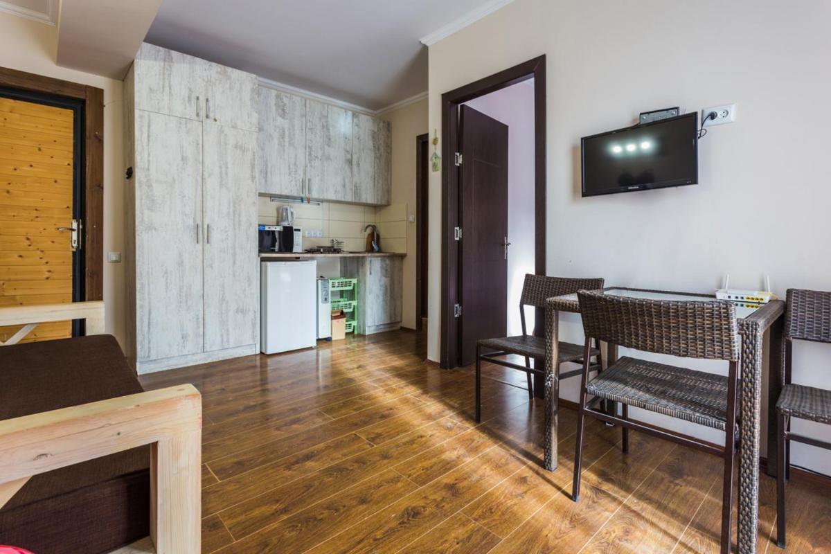 2 Room Cozy Apartment In Bakuriani Exterior photo